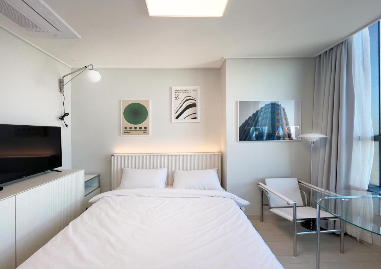 Апартаменты Uh Flat The Songdo Инчон Экстерьер фото